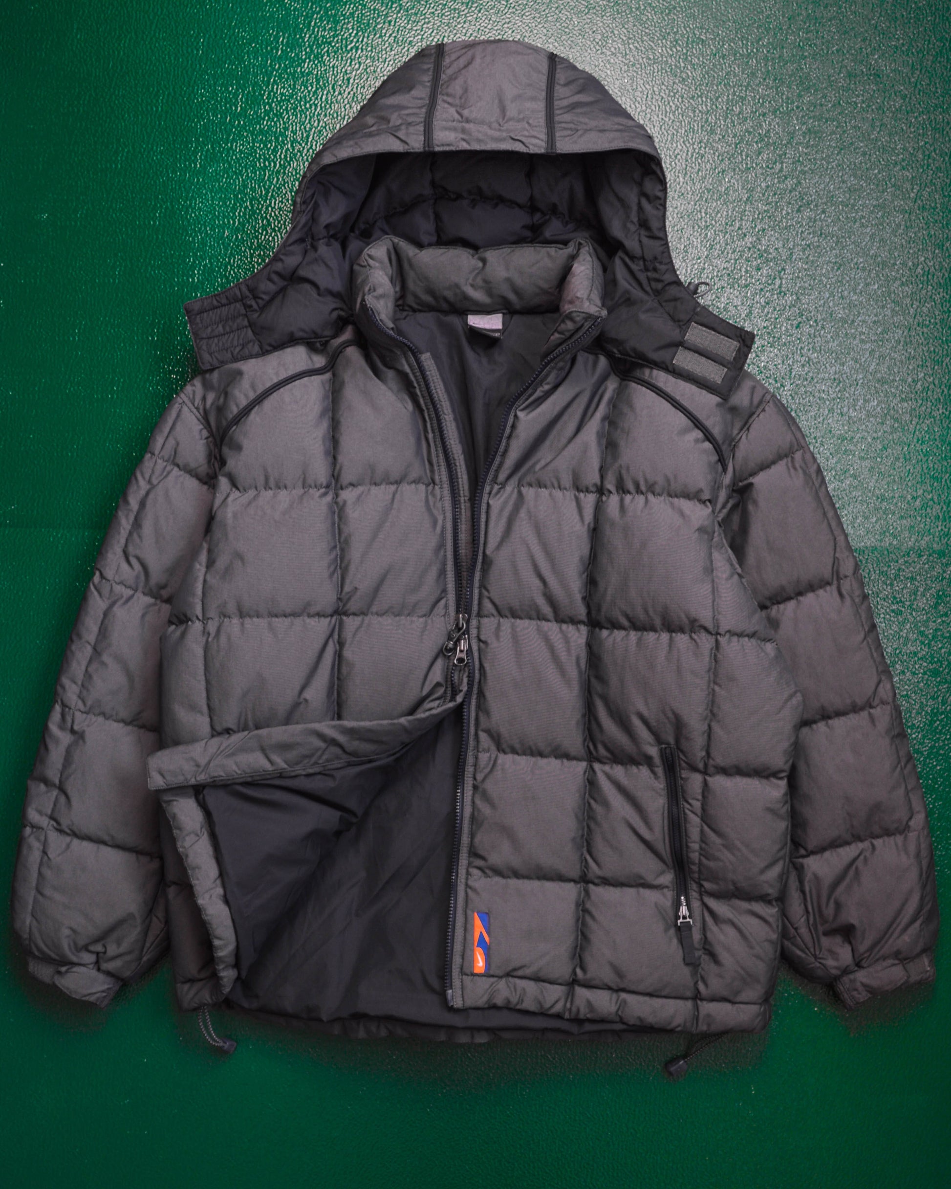 Nike Square Quilted Minimal Puffer Jacket (~M~)