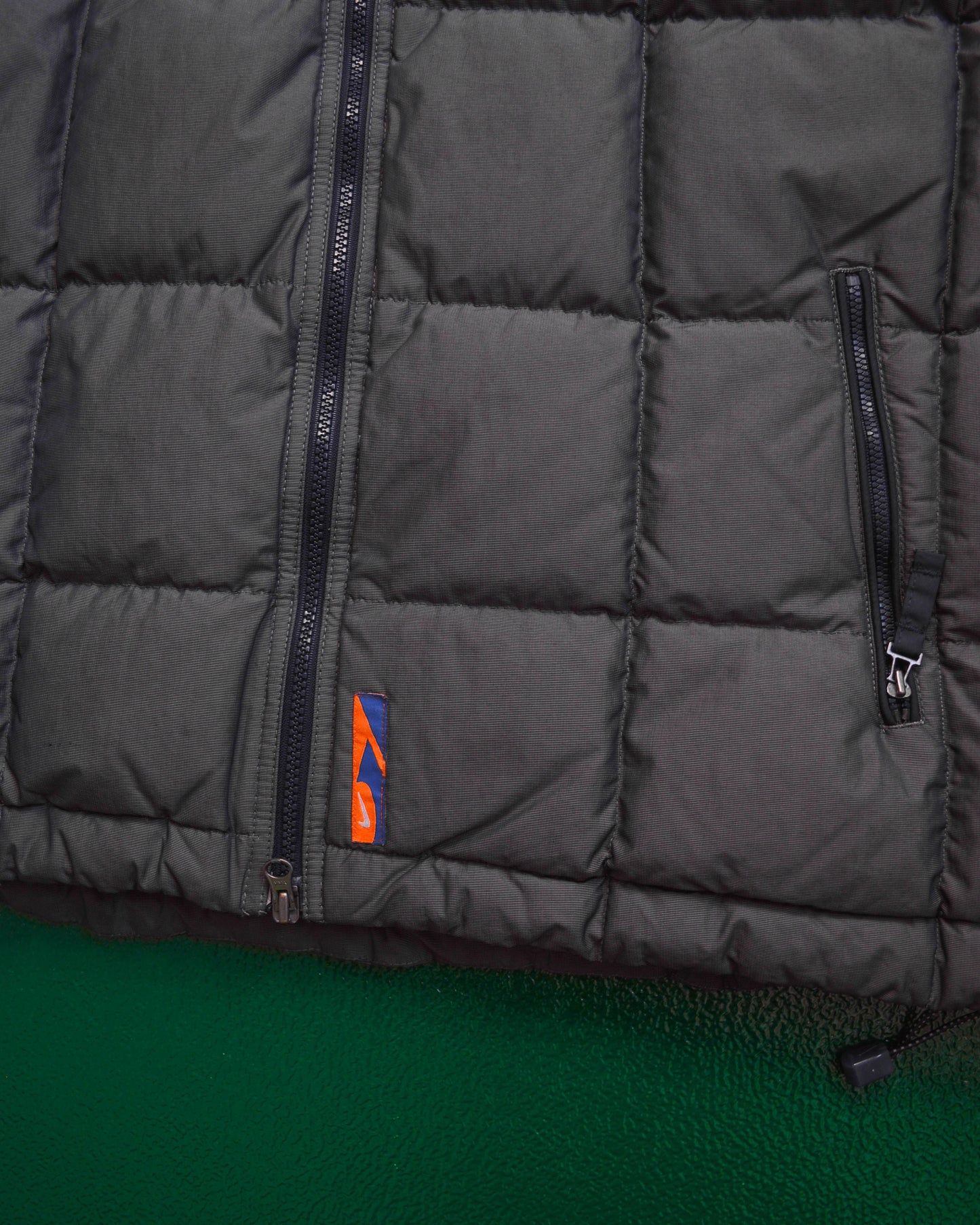 Nike Square Quilted Minimal Puffer Jacket (~M~)