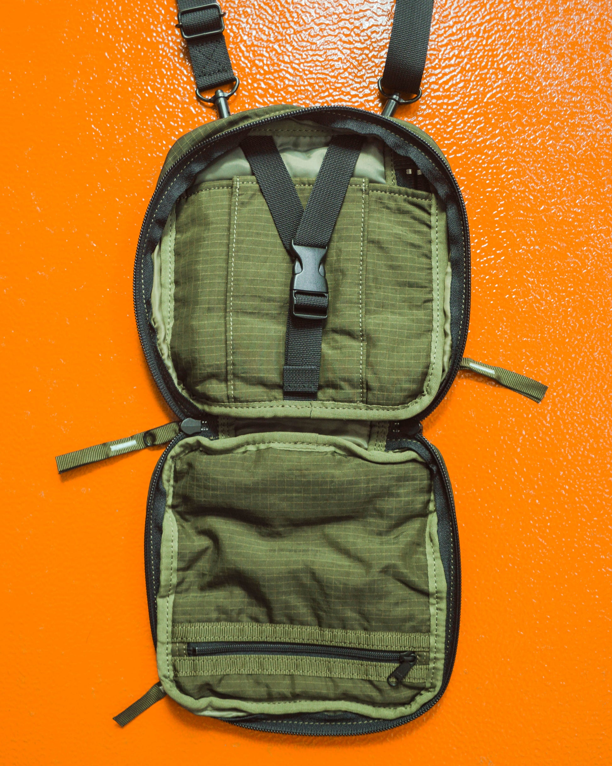 Porter Yoshida Green Ripstop Square Shoulder / Side Bag (~OS~)