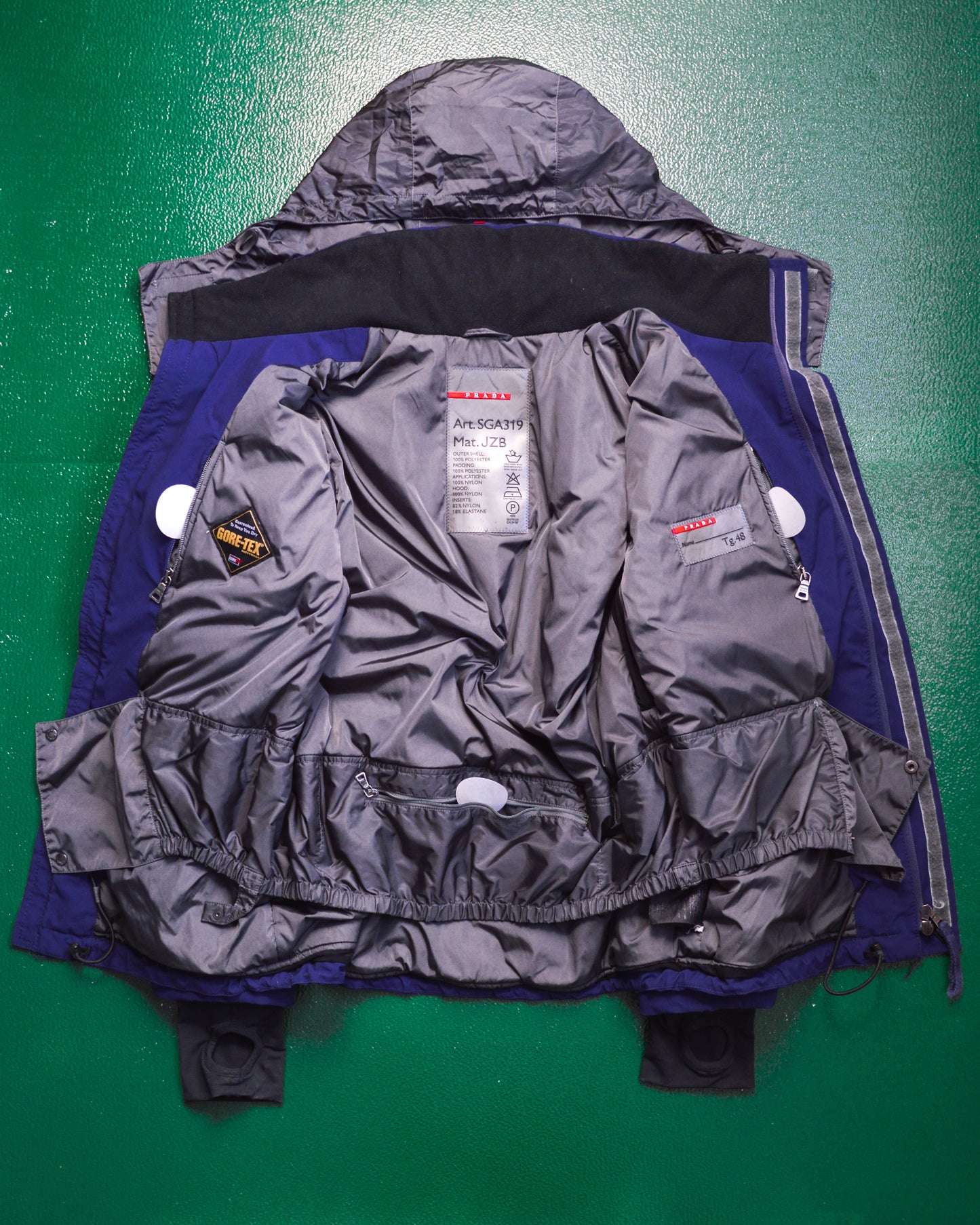 Prada Sport Gore-tex Deep Blue / Grey Panelled Ski Jacket (~M~)