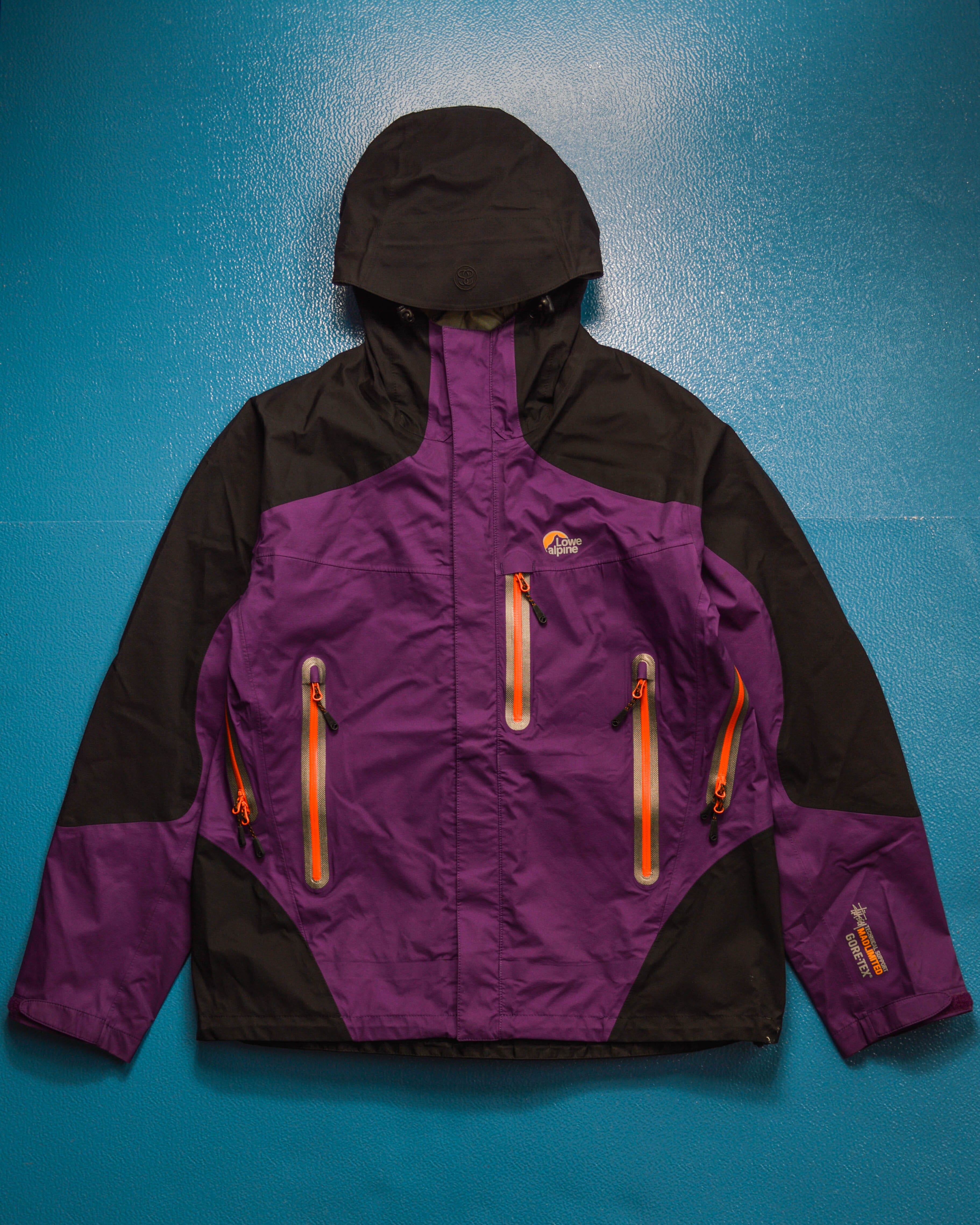 STUSSY Lowe alpine GORE-TEX jacket Y2K-